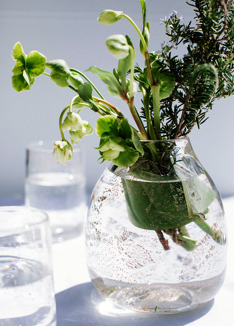 Molten 1090 hand blown glass FLECK gold vase