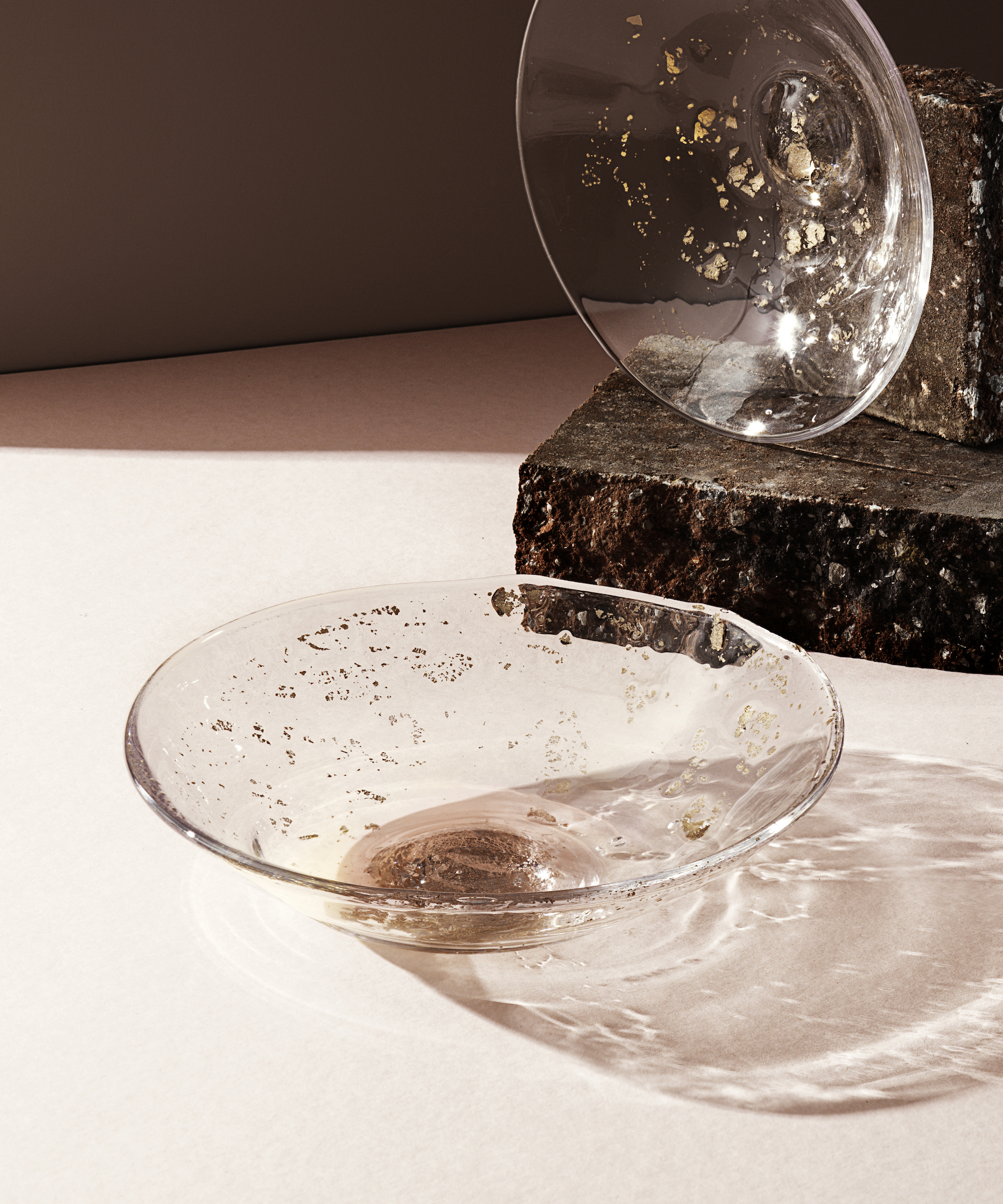 molten 1090 fleck hand blown glass bowl gold